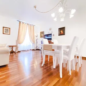  Apartment Santacecilia Italy